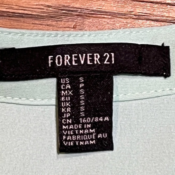 Forever 21 Blouse Size Small - Picture 5 of 7